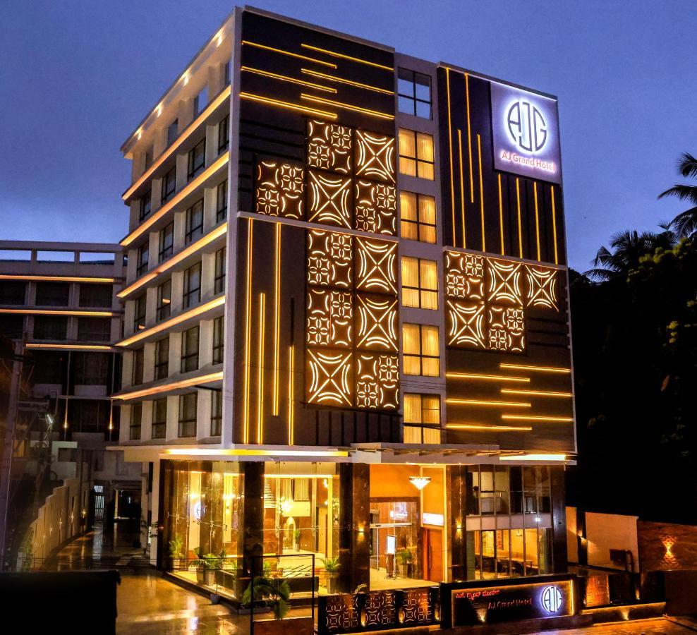 Aj Grand Hotel Mangalore Exterior photo